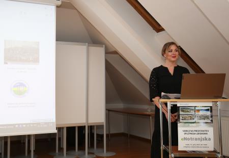 PREDSTAVITEV PORTALA E NOTRANJSKA 15 FOTO LJUBO VUKELIČ